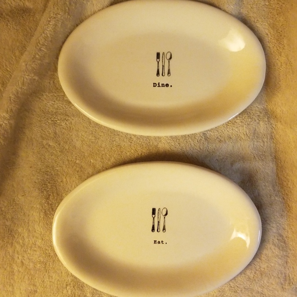 Rae Dunn plates